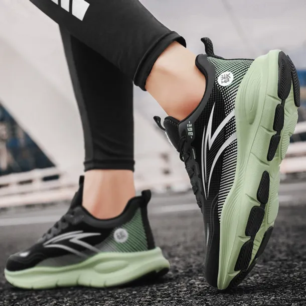 Men's Warm Lined Running Sneakers, Lightweight Cushioned Athletic Shoes with Lace-Up Design for Winter Outdoor Sports and Daily Wear