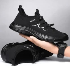 Men's Warm Waterproof Athletic Sneakers with Faux Fur Lining, Non-Slip Sole, and Lace-Up Closure – Ideal for Winter Outdoor Activities