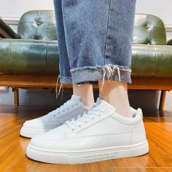 Men's White Casual Sneakers with Lace-up Closure and Comfortable Sole – Stylish Everyday Shoes for Walking and Leisure