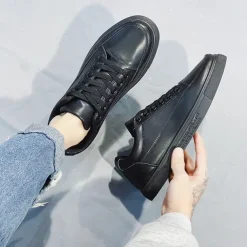 Men's White Casual Sneakers with Lace-up Closure and Comfortable Sole – Stylish Everyday Shoes for Walking and Leisure