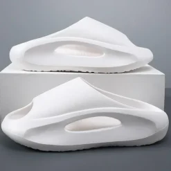 Men's White Slide Sandals with Red Cutout Design – Lightweight and Comfortable Slip-On Footwear for Casual and Summer Wear