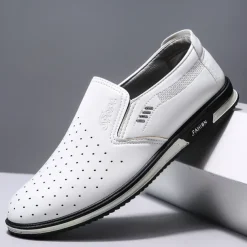 Men's White Slip-On Loafers – Casual Lightweight Breathable Shoes for Summer Walking and Outdoor Activities