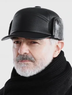 Men's Winter Faux Leather Baseball Cap – Warm Fleece-Lined with Ear Flaps, Stylish Black Cold Weather Hat for Outdoor Activities and Casual Wear