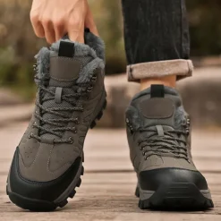 Men's Yellow Hiking Boots with Fur Lining – Waterproof Outdoor Winter Shoes with Anti-Slip Rugged Soles