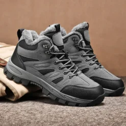 Men's Yellow Hiking Boots with Fur Lining – Waterproof Outdoor Winter Shoes with Anti-Slip Rugged Soles