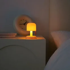 Mini Sunset Night Light Table Lamp Creative USB Rechargeable Bedroom Bedside Light For Children Kids Birtday Gift Home Decor