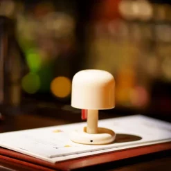 Mini Sunset Night Light Table Lamp Creative USB Rechargeable Bedroom Bedside Light For Children Kids Birtday Gift Home Decor