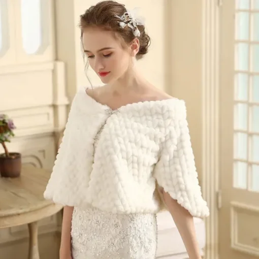 Mother's Wraps Elegant Keep Warm Long Sleeve Faux Fur Wedding Wraps With Pure Color For Wedding Fall