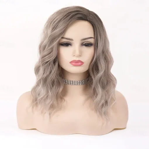 Natalie Portman Wig Ombre Short Curly Wig Synthetic Hair Ash Blonde Wig Ombre Brown Wigs for Women Best Glueless Blonde Wigs with Side Part Mixed Blonde Wig Wigs Christmas Party Wigs