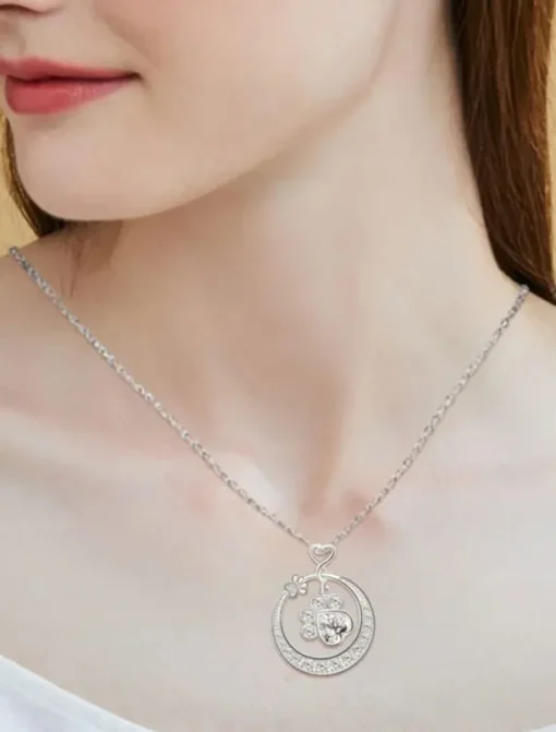 Necklace Chrome Women's Fashion Cute Classic Animal Lovely Round Necklace For Daily Valentine's Day