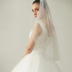 One-tier Pearl Wedding Veil Elbow Veils with Faux Pearl 35.43 in (90cm) Tulle