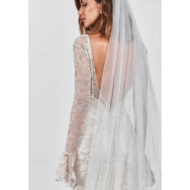One-tier Simple / Sparkle & Shine Wedding Veil Cathedral Veils with Sequin 110.24 in (280cm) Tulle