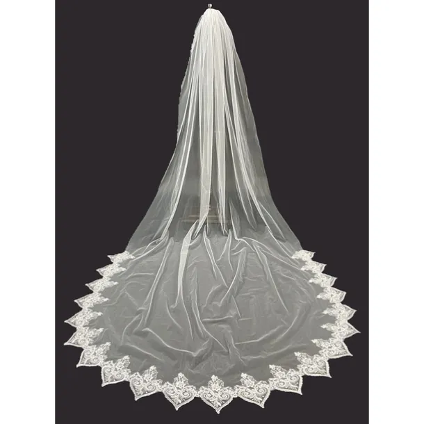 One-tier Vintage Inspired / Sweet Wedding Veil Cathedral Veils with Appliques 59.06 in (150cm) Lace