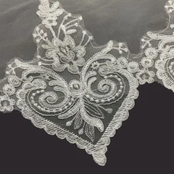 One-tier Vintage Inspired / Sweet Wedding Veil Cathedral Veils with Appliques 59.06 in (150cm) Lace