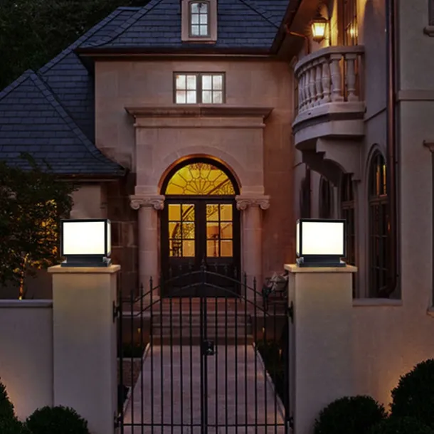 Outdoor Column Light IP65 E26 Waterproof Glass Column Light Outdoor Square LED Column Light Villa Courtyard Fence Landscape Column Light Aluminum Column Light