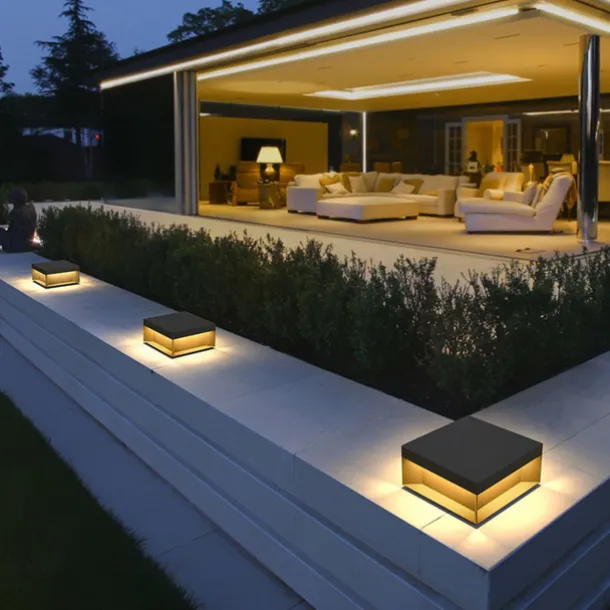 Outdoor Post Lights Retro Outdoor LED Deck Fence Cap Light for Patio Garden Decoration Fence Lights Warm White Stainless Steel Black Exterior Pillar 110-240V