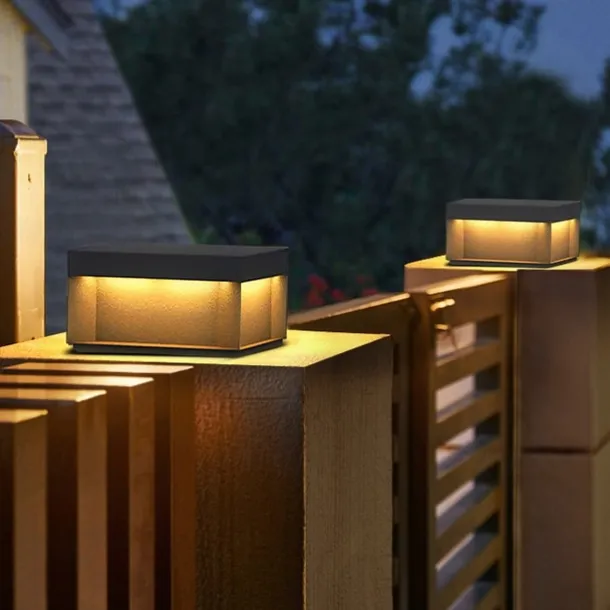 Outdoor Post Lights Retro Outdoor LED Deck Fence Cap Light for Patio Garden Decoration Fence Lights Warm White Stainless Steel Black Exterior Pillar 110-240V