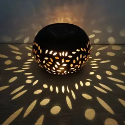 Outdoor Solar Table Garden Lights Dancing Flickering Flame Lamp Retro Metal Lamp For Patio Garden Pathway Yard Decor Lighting 1X