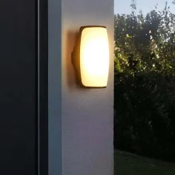 Outdoor Wall Lights Waterproof Wall-mounted Outdoor Wall Lights Outdoor Acrylic Wall Light 110-120V 220-240V 10 W