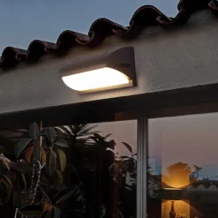 Outdoor Wall Lights Waterproof Wall-mounted Outdoor Wall Lights Outdoor Iron Wall Light 110-120V 220-240V 10 W