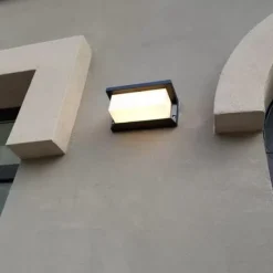 Outdoor Wall Lights Waterproof Wall-mounted Lights Iron Wall Light 110-120V 220-240V 18 W