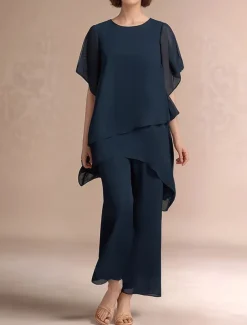 Pantsuit 2 Piece Mother of the Bride Dress Classic Crew Neck Elegant Asymmetrical Chiffon Short Sleeve with Solid Color
