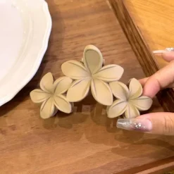 1PC Flower Hair Clips for Women,Non-Slip Matte Flower Hair Clips for Women,Hawaiian Hair Flower Clip Large Plumeria Hair Clip Strong Hold Hair Claws Cute Clip Beach Hair Accessories