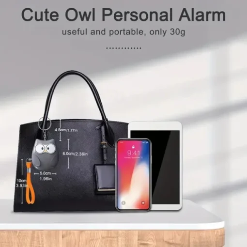 1pc Personal Safety Alarm For Women 130dB Self Defense KeychainWith LED Strobe Light Personal Emergency Security Safe Devices KeyChain Alarms For Elderly