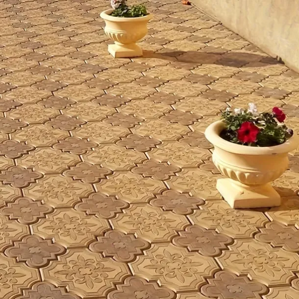 2pcs Beautiful Plastic Molding Large Paver Concrete Mold Concrete Mold Cement Mold, Plastic Brick Mold Concrete Mold Stone Paver Mold, Making Large and Small "Lily Flower" Type Interlocking Footing