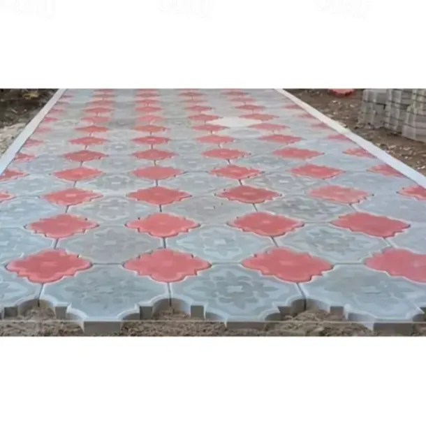 2pcs Beautiful Plastic Molding Large Paver Concrete Mold Concrete Mold Cement Mold, Plastic Brick Mold Concrete Mold Stone Paver Mold, Making Large and Small "Lily Flower" Type Interlocking Footing