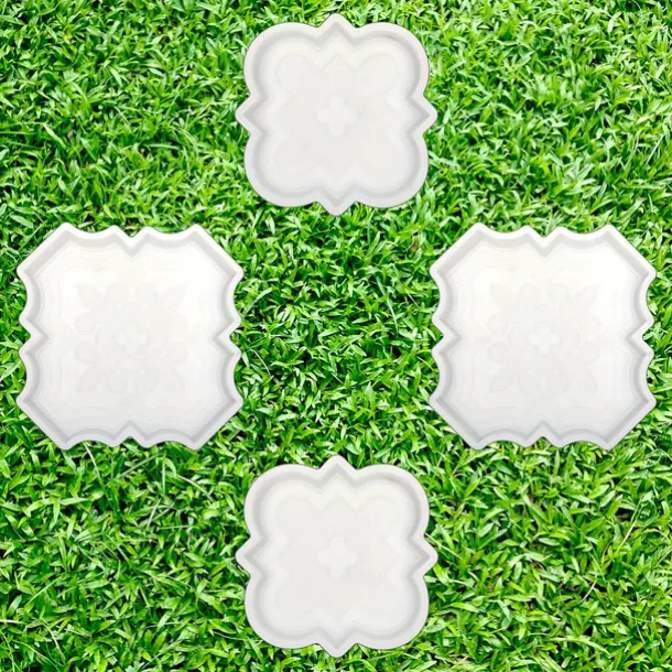 2pcs Beautiful Plastic Molding Large Paver Concrete Mold Concrete Mold Cement Mold, Plastic Brick Mold Concrete Mold Stone Paver Mold, Making Large and Small "Lily Flower" Type Interlocking Footing