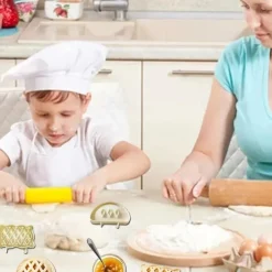 3pcs Classic Mini Hand Pie Molds One Press Autumn Cottage Pie Set Dough Presser Pocket Pie Molds For Halloween Christmas Various Themed Party Fall Hand Pie Molds