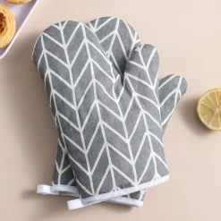 2Pcs Kitchen microwave insulation gloves thickened grid anti scald and heat resistant gloves high-temperature baking cotton and linen oven gloves