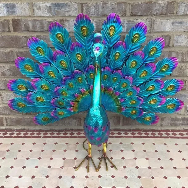 Peacock Statue Decor - 2023 Newest Metal Peacock Outdoor Beautiful Peacock Statue Garden Decor, Realistic Animal Peacock Outdoor Statue for Yard Home Art Lawn Decor
