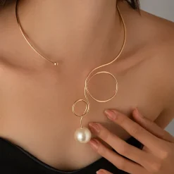 Pendant Necklace Imitation Pearl Women's Elegant Fashion Artistic Beads Wedding irregular Necklace For Wedding Party Prom