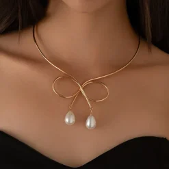 Pendant Necklace Imitation Pearl Women's Elegant Fashion Artistic Beads Wedding irregular Necklace For Wedding Party Prom