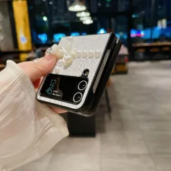 Phone Case For Samsung Galaxy Z Flip 7 Z Flip 6 Z Flip 5 Z Flip 4 Z Flip 3 for Women Girl Bling Glitter Shiny Shockproof Bow tie TPU