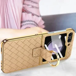 Phone Case For Samsung Galaxy Z Flip 6 Z Flip 5 Z Flip 4 Z Flip 3 Back Cover with Screen Protector Ring Holder Shockproof Retro TPU Metal PU Leather