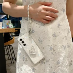 Phone Case For Z Fold 7 Z Fold 6 Z Fold 5 Z Fold 4 Z Fold 3 Back Cover with Wrist Strap Shockproof Retro PC