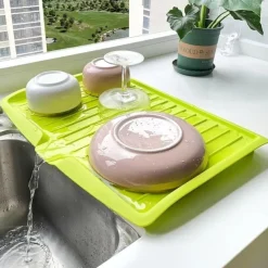 Plastic Dish Drainer Board, Large White Draining Tray with Side Drop Slope Diversion, Water Drain Board Drying Plate Dish Strainer Mat with Non-Slip Base for Bowl Cup Kitchenware