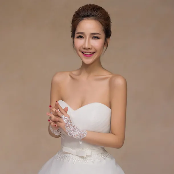 Polyester / Terylene Wrist Length Glove Sweet Style / Flower Style With Floral / Crystals / Rhinestones Wedding / Party Glove