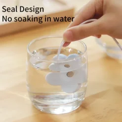 Portable Mist Maker Cool Mist Air Humidifier Mini USB Flower Humidifier Bottle Aroma Diffuser for Home Office Room