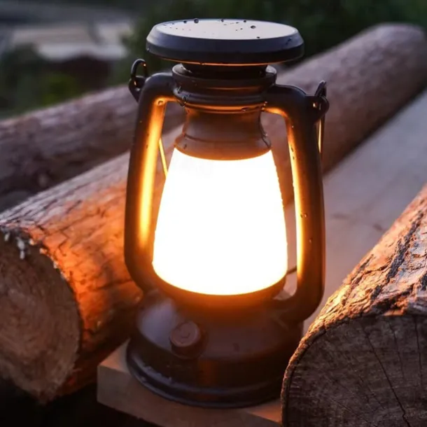 Retro Horse Lantern 3-Color LED Light Stepless Dimming Hanging Solar Rechargeable Outdoor Camping Light