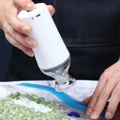 Reusable Vacuum Food Storage Zipper Bags Set Electric Handheld Vacuum Sealer Pump Sous Vide Bags USB Rechargeable