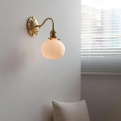 Ribbed Ceramic Ball Shaped Wall Light with Brushed Brass Carved Flower Lamp Fixture Nordic Modern LED Wall Lamp 85-265V