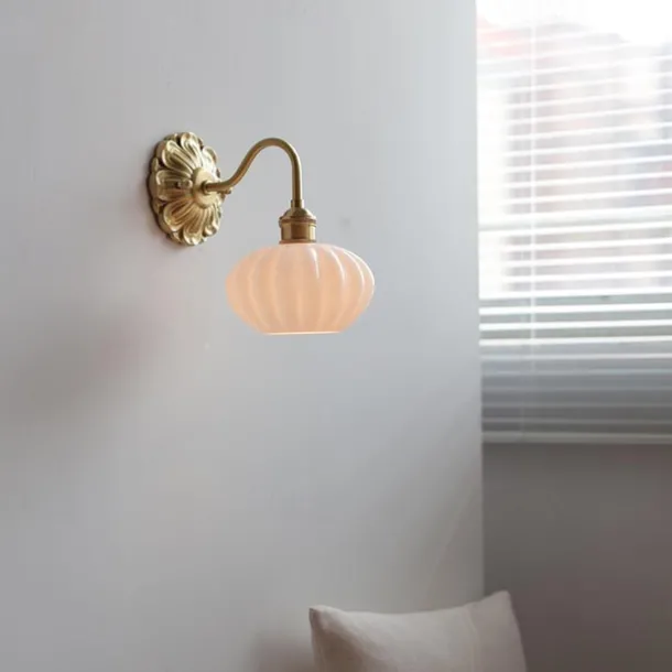 Ribbed Ceramic Ball Shaped Wall Light with Brushed Brass Carved Flower Lamp Fixture Nordic Modern LED Wall Lamp 85-265V