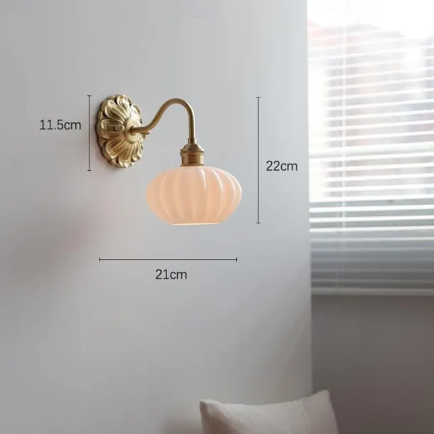 Ribbed Ceramic Ball Shaped Wall Light with Brushed Brass Carved Flower Lamp Fixture Nordic Modern LED Wall Lamp 85-265V