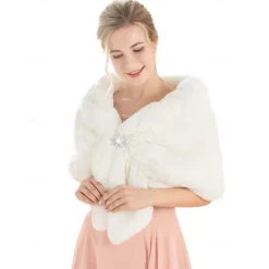 1920s Bride Wedding Fur Shawls and Wraps Winter Bridal Faux Fox Fur Stoles and Scarfs for Women and Bridesmaids