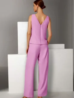 Sheath / Column 3 Piece Pantsuit Beach Wedding Mother of the Bride Dress Elegant Vintage Jewel Neck Floor Length Chiffon 3/4 Length Sleeve with Feather Beading