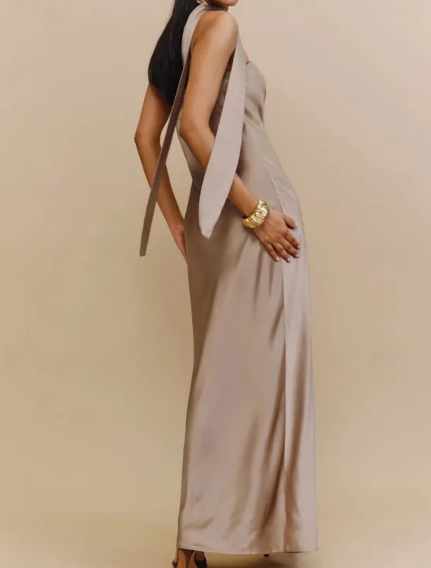 Sheath Wedding Guest Dresses Elegant Dress Formal Black Tie Floor Length Sleeveless Strapless Charmeuse with Strappy